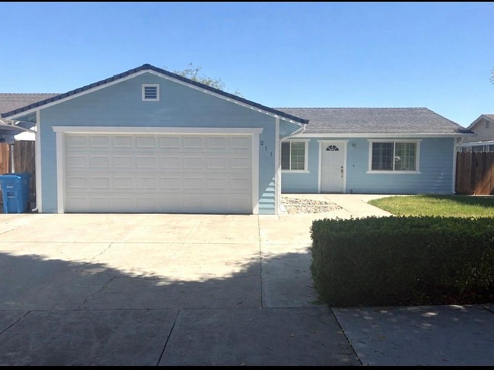 1st image of 211 Carnoble Dr