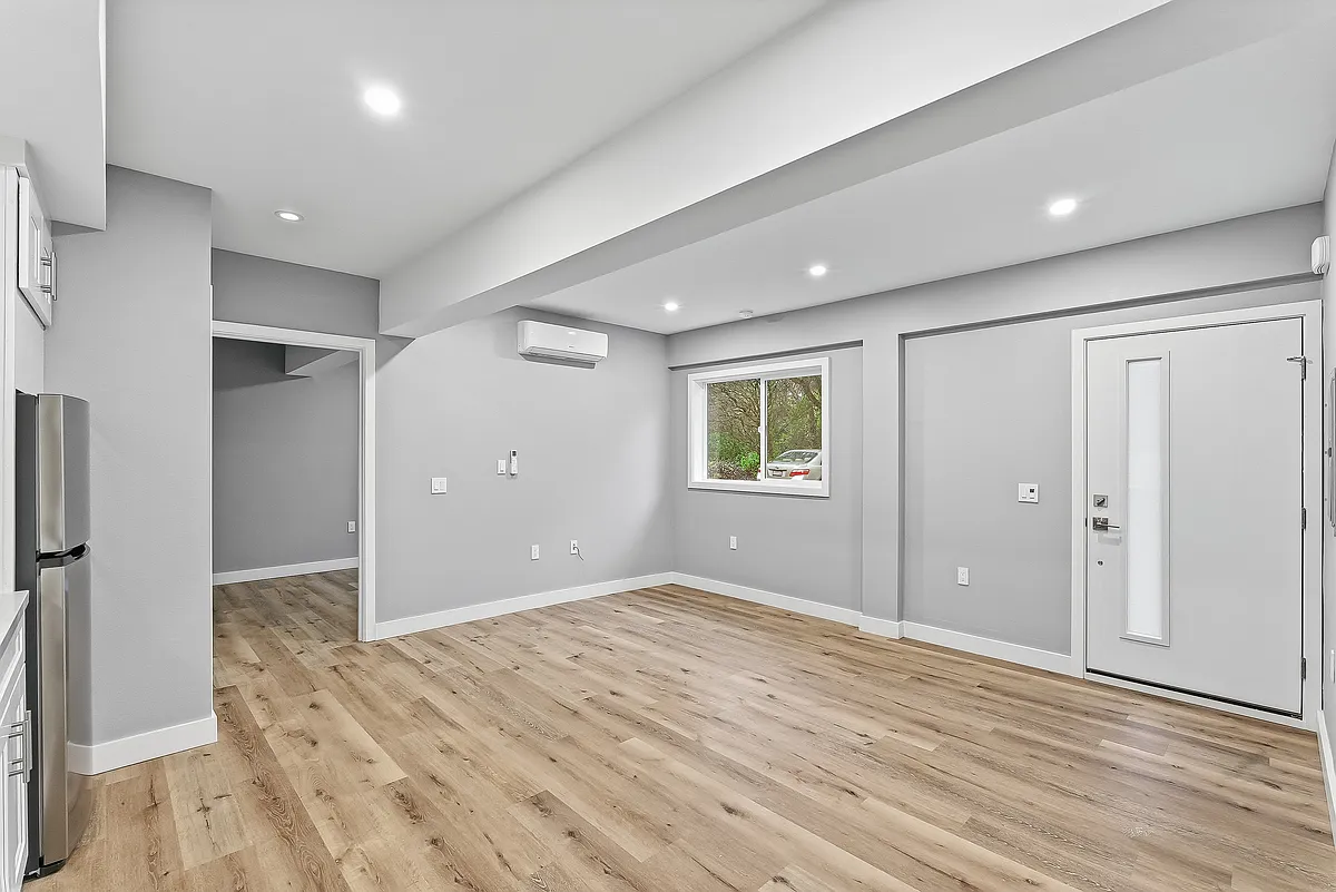 Building Photo - Alamo Park Apartments