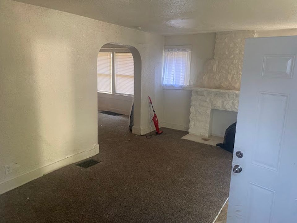 2nd image of 4227 S Benton Ave