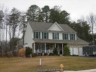1st image of 13 Theresa Ln