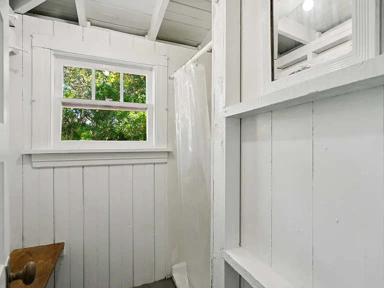 139 Edgemere Dr — Photo 26