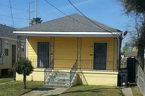 3018 Saint Anthony Ave Photo 1
