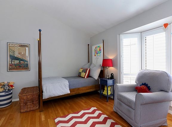 2nd image of 880 Hilldale Ave APT 11