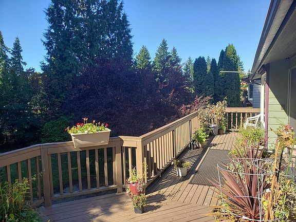 2nd image of 12517 SE 54th St