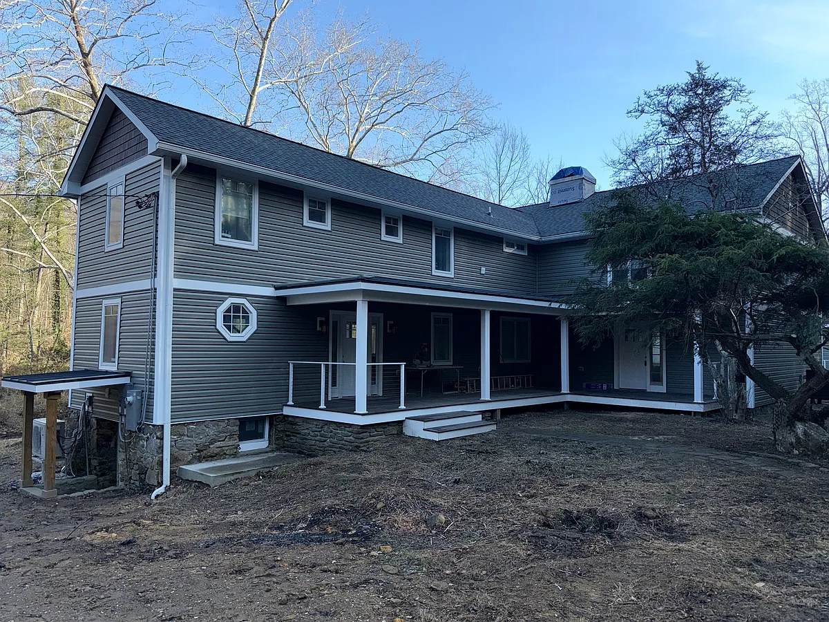 Front - 5539 Hillrise Rd
