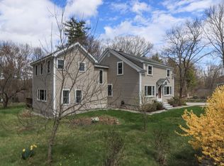 44 Pleasant St, Goffstown, NH 03045