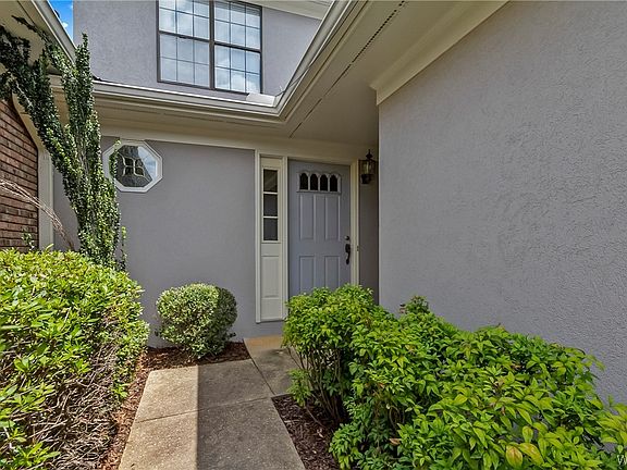 5th image of 1710 Dauphine Dr