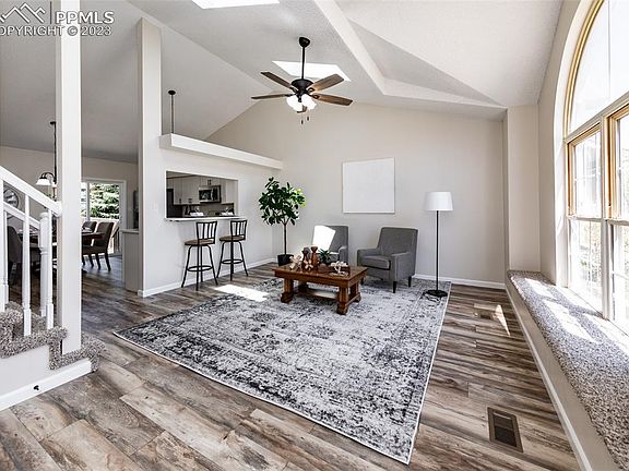 4th image of 8002 Ferncliff Dr