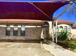 405 Sendero Ct, Laredo, TX 78045