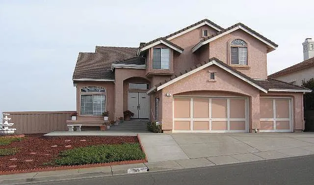 145 Emerald Way photo 1