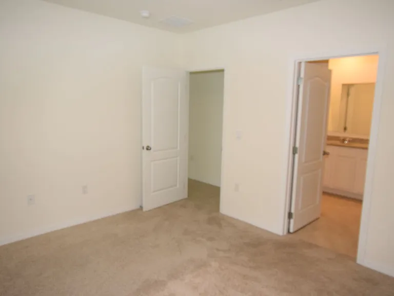 5215 Mahogany Dr — Photo 18
