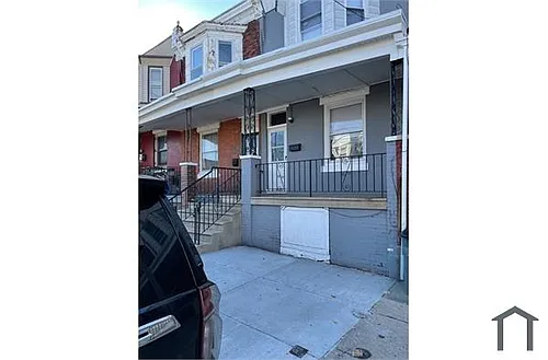 606 N 55th St Photo 1