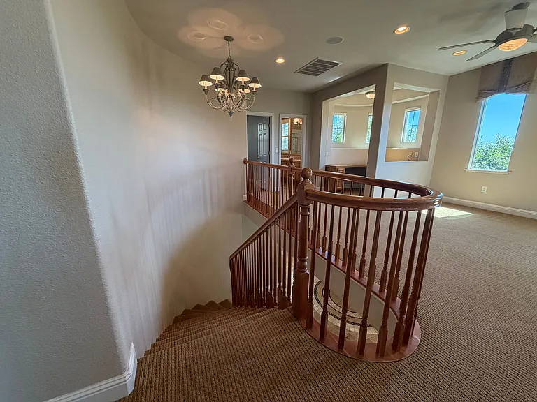 1014 Gamay Dr — Photo 39
