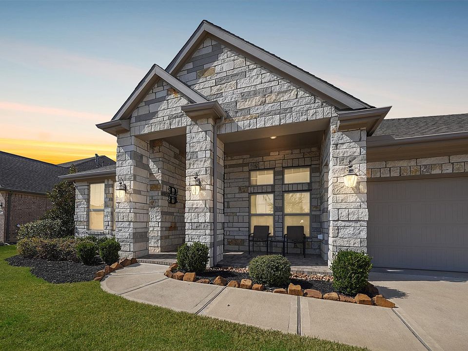 1st image of 2627 Banyon Gulch Ln