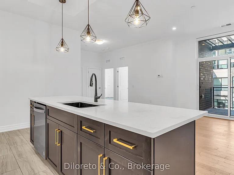 1880 Gordon St #214 — Photo 7