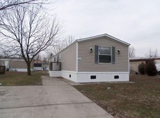 617 Peacock Cir, Pontoon Beach, IL 62040