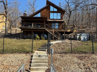 32693 Crescent Dr, Gravois Mills, MO 65037