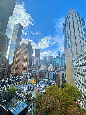 1st image of 20 Beekman Pl #11AB