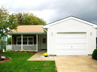 202 Huntington Dr, Southampton, NJ 08088