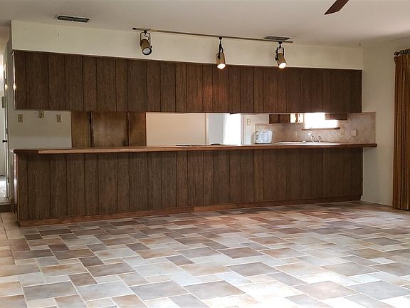 4th image of 2706 Serenata Dr