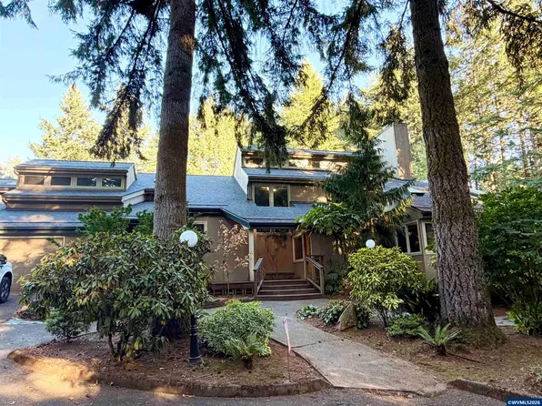 3435 Fir Tree Dr SE, Salem, OR 97317