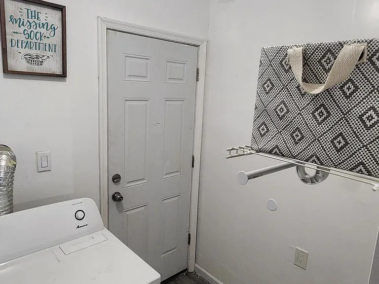 4731 Beaufort Ave #1 — Photo 12