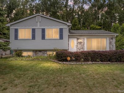 28670 Zellmer St, Romulus, MI, 48174