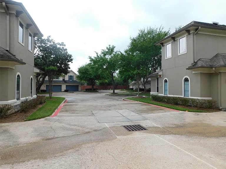 4333 Lake Run Dr — Photo 46