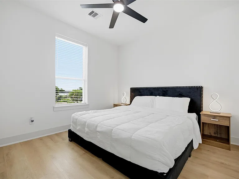 5509 Hershe St — Photo 13