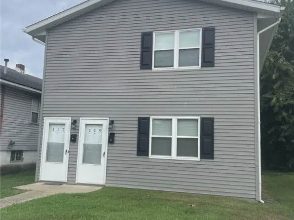 117 10th Ave, South Charleston, WV 25303