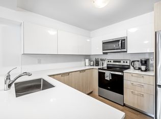 1673 Bathurst St #1B, Toronto, ON M5P3J8