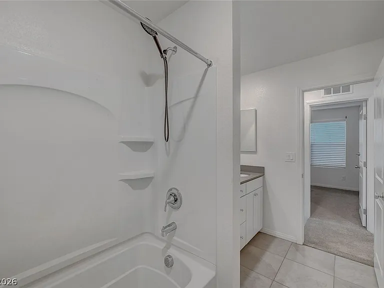 8454 Vacarez Dr — Photo 53