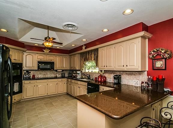 5th image of 4607 Kelsey Ln