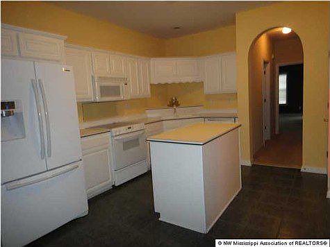 2nd image of 7304 Lauren Ln