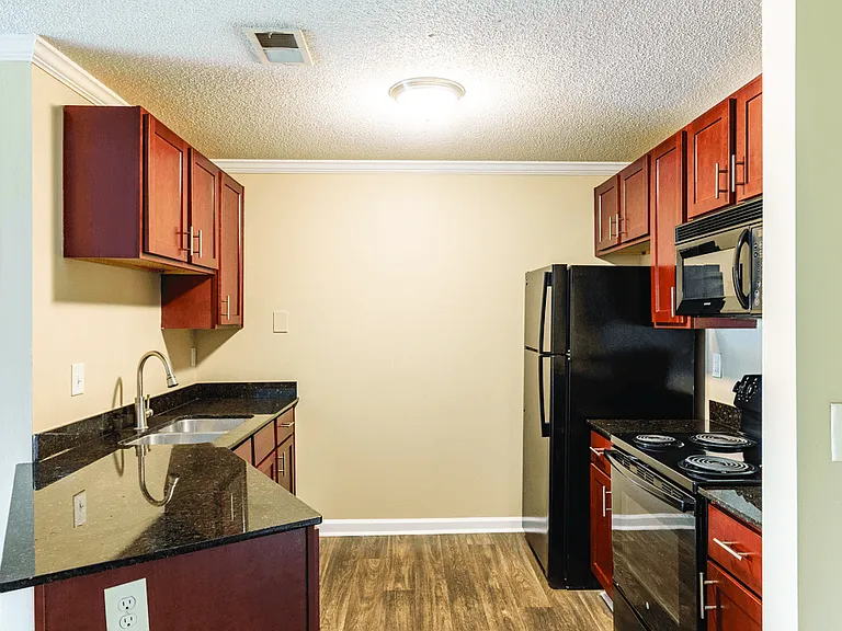 Northwood Apartment Homes — Photo 24