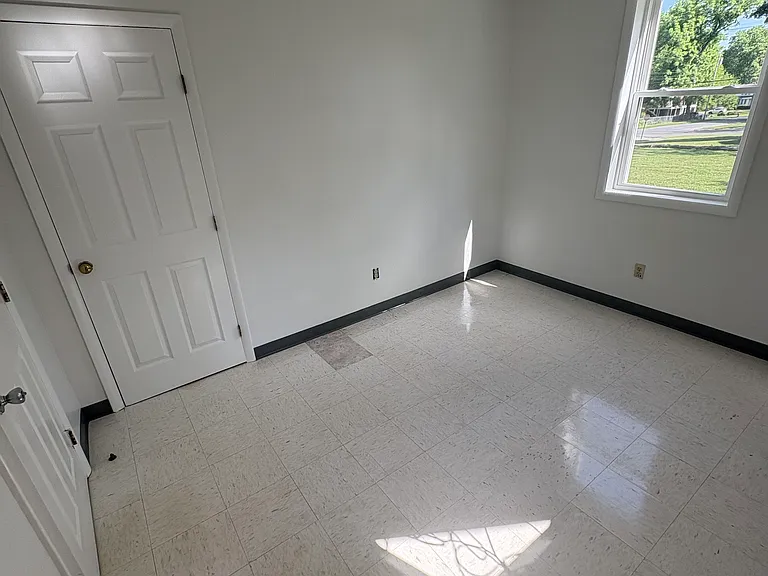 11 Fallkill Ave #1 — Photo 3
