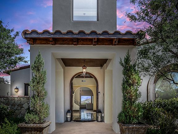 2nd image of 1341 Calle Lago Dr