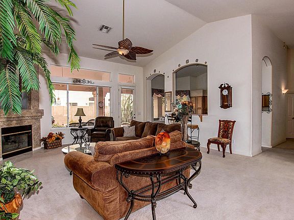 3rd image of 13263 W Alvarado Dr