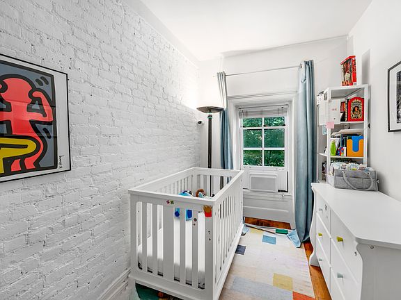 4th image of 451 Washington Ave APT 4A