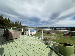 1792 W Sequim Bay Rd, Sequim, WA 98382