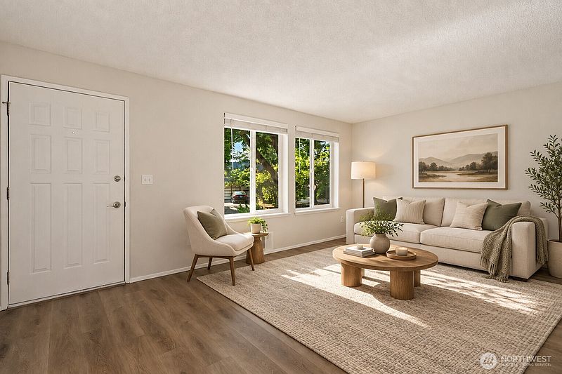 4th image of 3905 N Highland Street