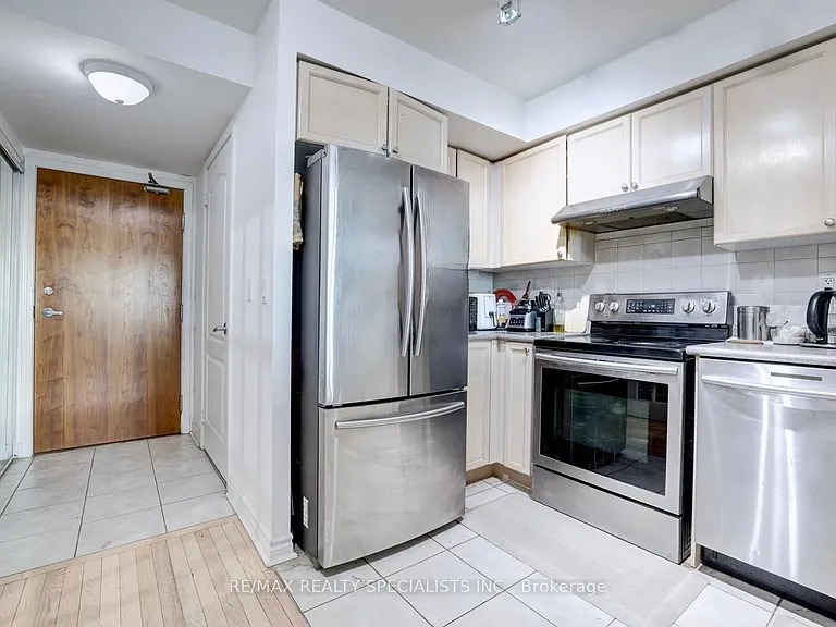 33 Elm Dr W #2108 — Photo 6