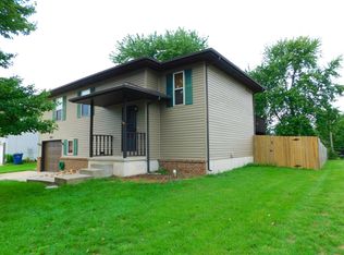 2205 S 14th St, Ozark, MO 65721