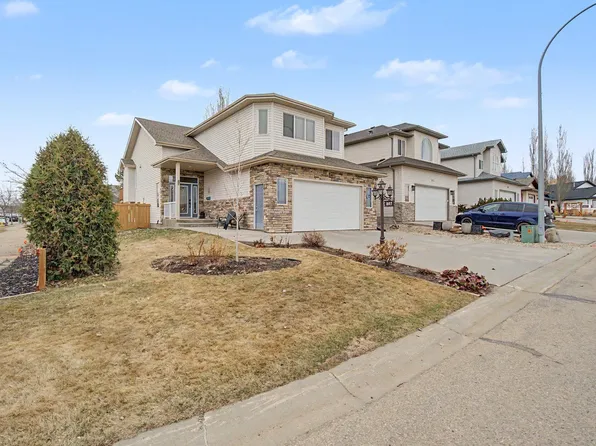 807 Oakland Pl, Devon, AB T9G 2H8