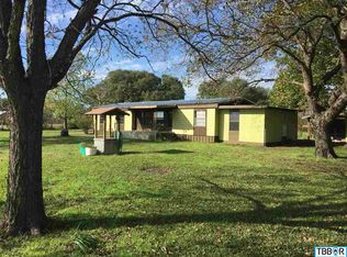 209 County Road 483, Lott, TX 76656