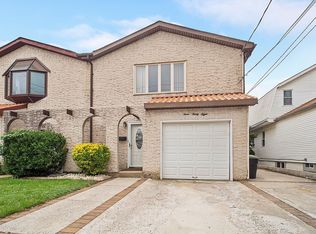 336 Baden Pl, Staten Island, NY 10306