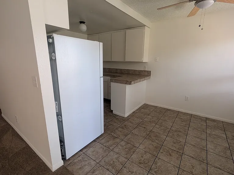 1054 S Magnolia Ave #8 — Photo 13