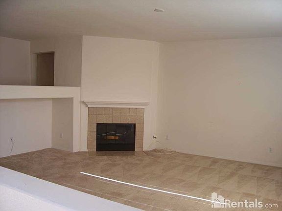 3rd image of 14613 Red Gum St