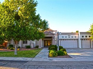 669 Las Granjas Dr, El Paso, TX 79932