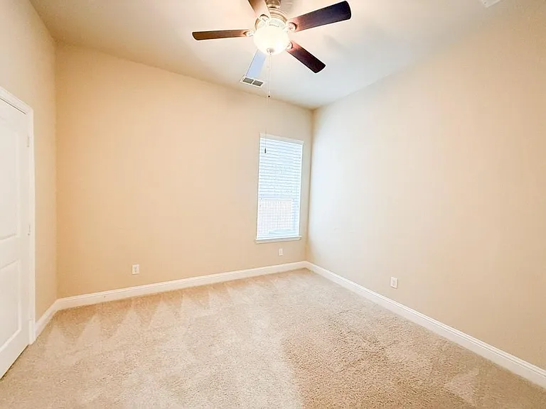 7048 Fullerton Cir — Photo 19